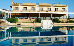 Ξενοδοχείο Νεφέλη